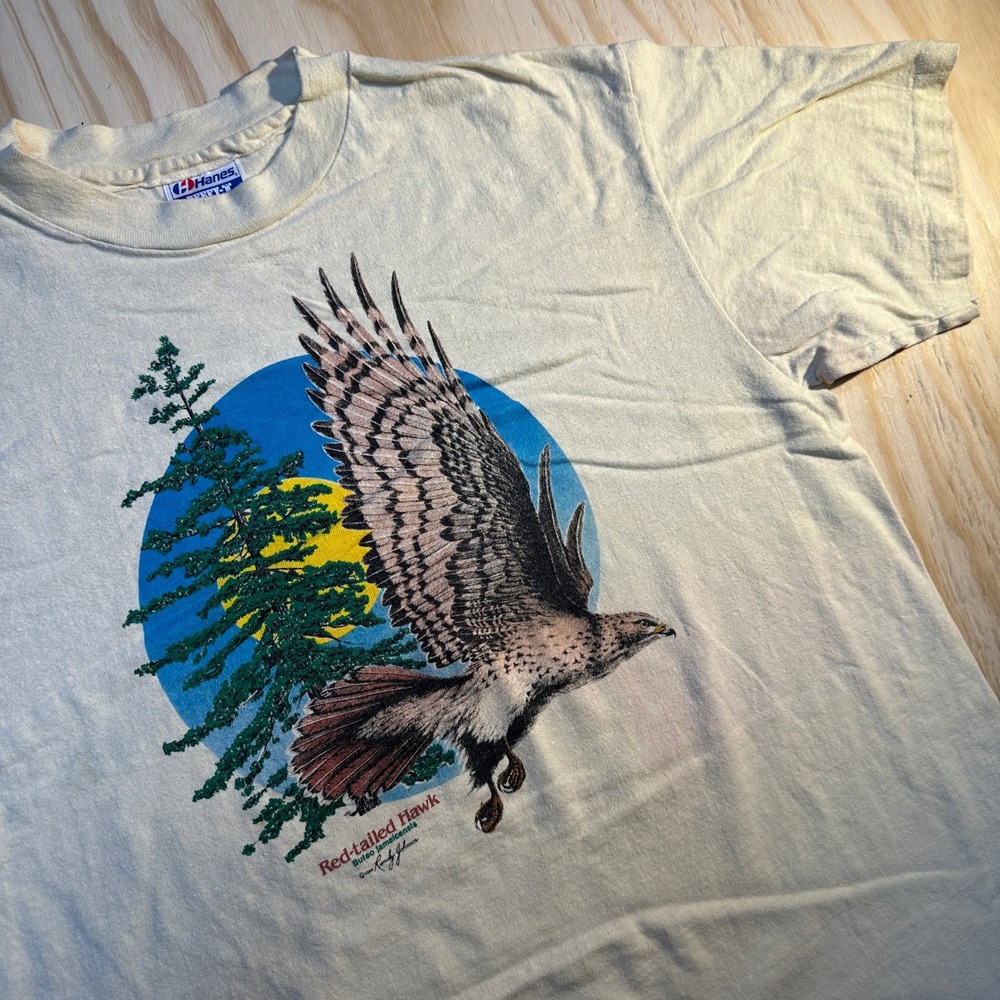 Vintage Hanes Beefy-T Red-Tailed Hawk Graphic T-Shirt 1993 Cream Large USA Made